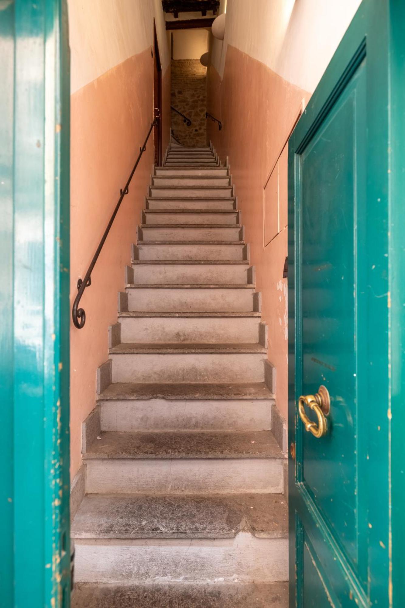 Suite Trevi - Charming Loft Near Trevi Fountain Rome Luaran gambar